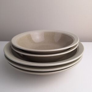 Set Of 5 Mikasa Stone Craft Sand Piper Dishes 3 Rim Soup Bowls 2 Dessert Bowls